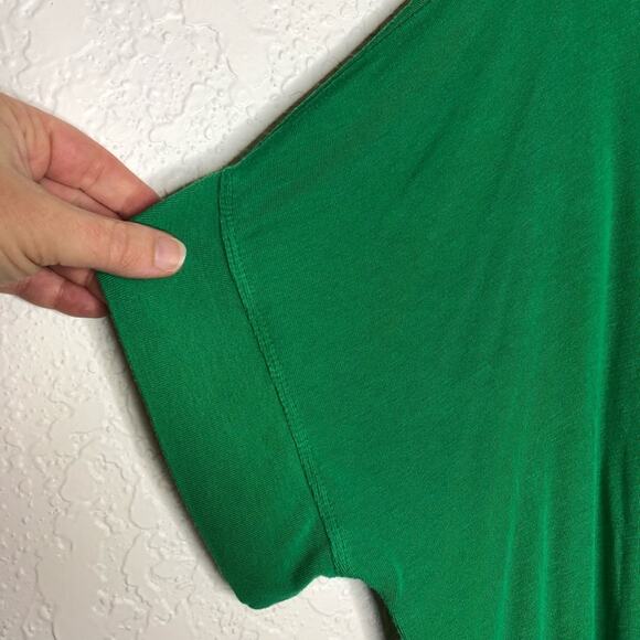 Cabi Field Tee green v neck jersey knit oversided tee top size Medium #5927 - Picture 5 of 13